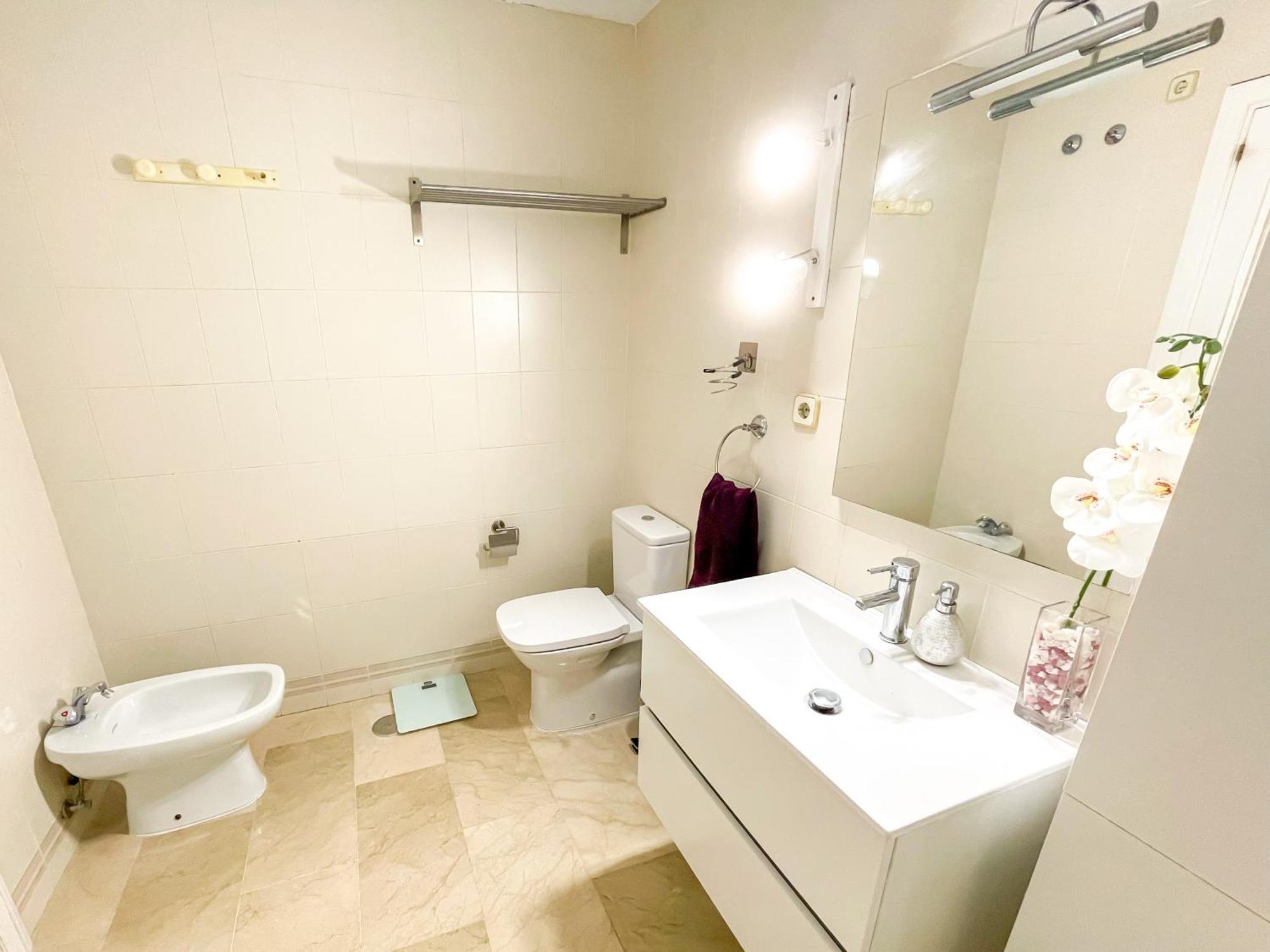 Modern Apartment With Terrace - 2 Min From The Beach Εστεπόνα Εξωτερικό φωτογραφία